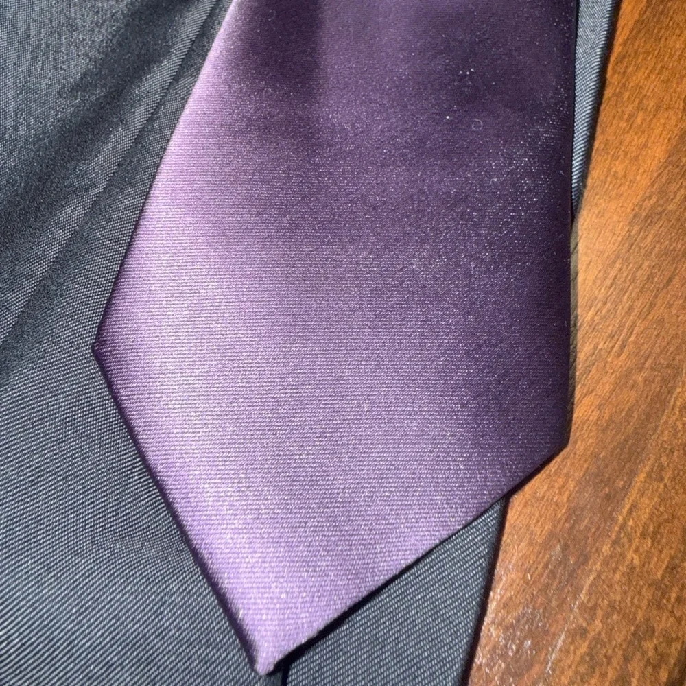 Elegant Purple Tie